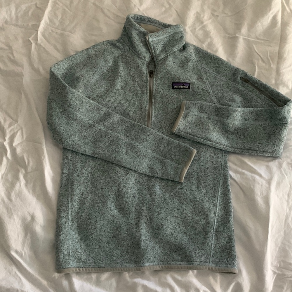 Patagonia Better Sweater 1/4 zip Pullover, size Small, light blue heather